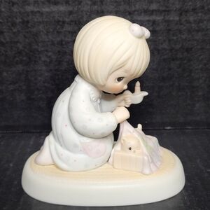 1983 Precious Moments Figurine - Dawn's Early Light #PM-831